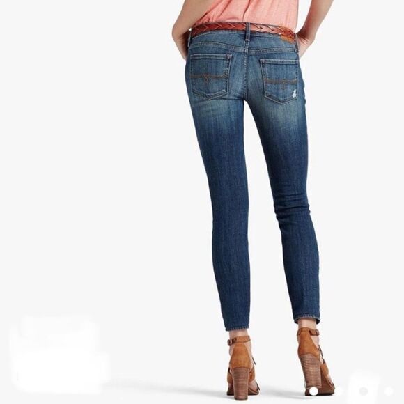 Women’s Lucky Brand Jeans Lolita Capri Distressed - Picture 6 of 11